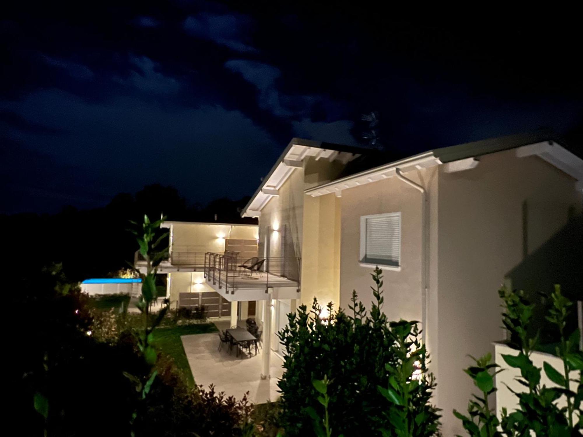 Luxury Villas Gardenia With Private Pool Padenghe sul Garda Exterior foto